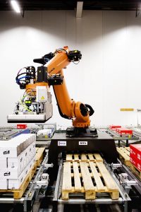 Robot i fabrikken til Brybnild Gruppen i Fredrikstad